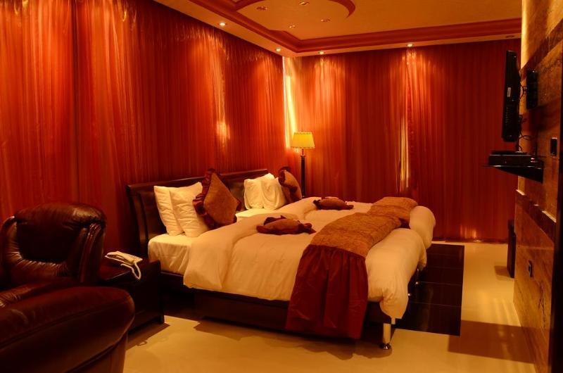 Jad Hotel Suites Amman Extérieur photo
