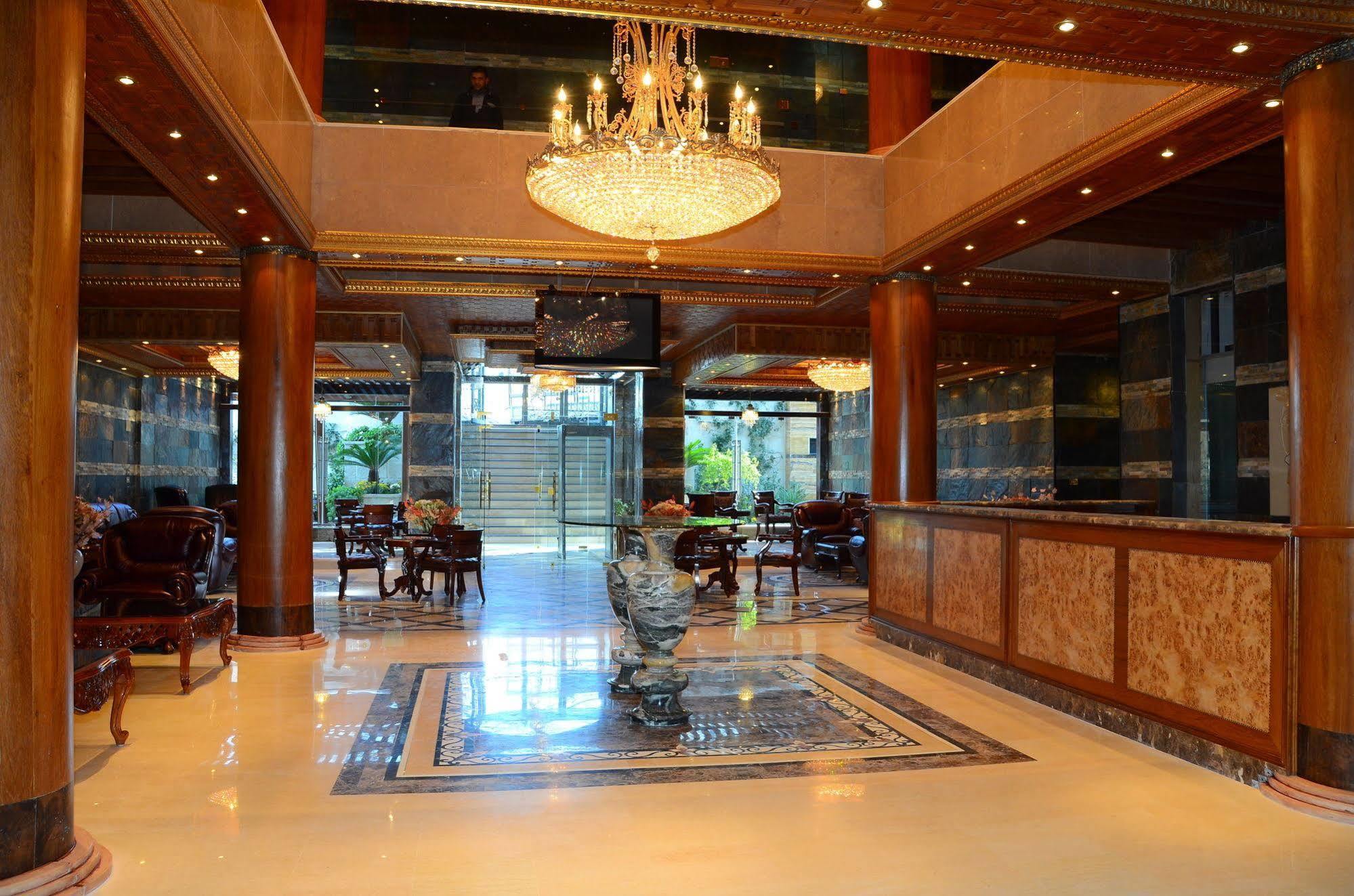 Jad Hotel Suites Amman Extérieur photo