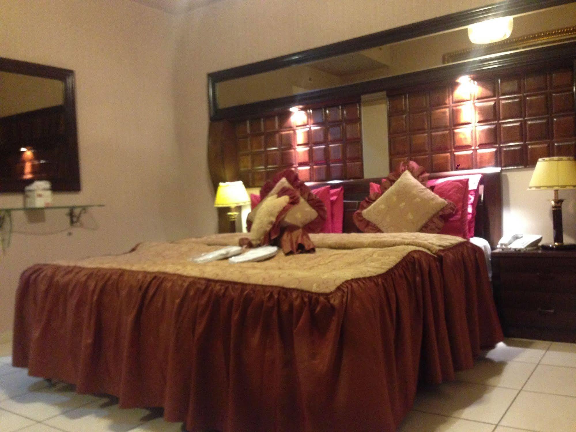 Jad Hotel Suites Amman Extérieur photo